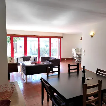 Homestay In Senhora De Hora *