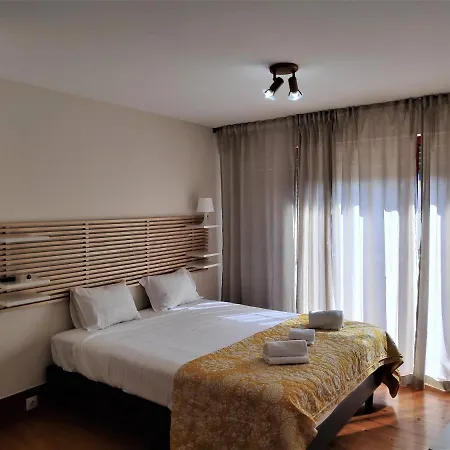 Homestay In Senhora De Hora Alloggio in famiglia *